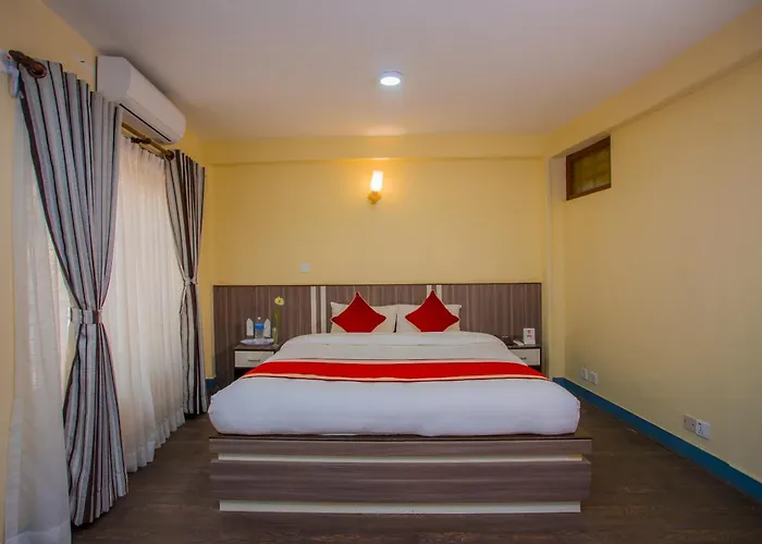 Oyo 297 Aayam Hotel Kathmandu