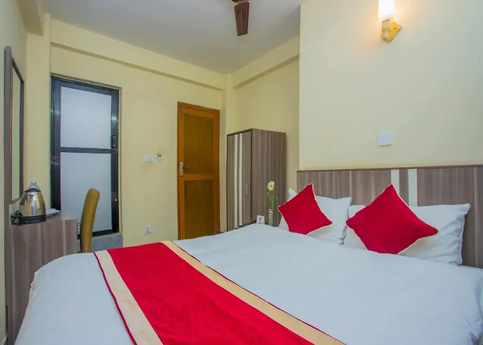 Oyo 297 Aayam 2*