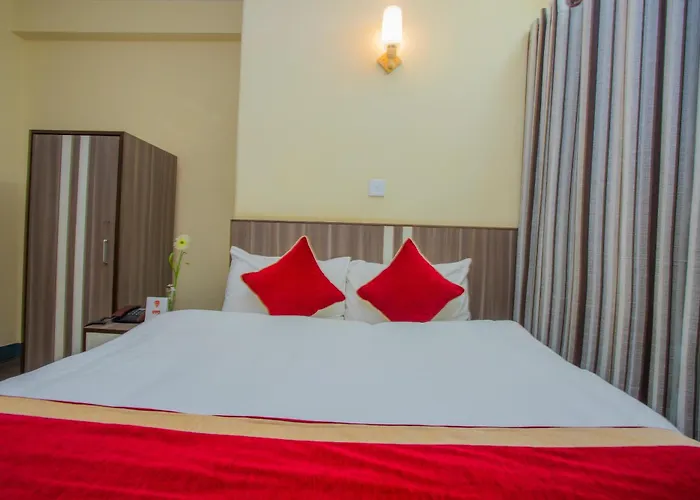 Hotel Oyo 297 Aayam 2*