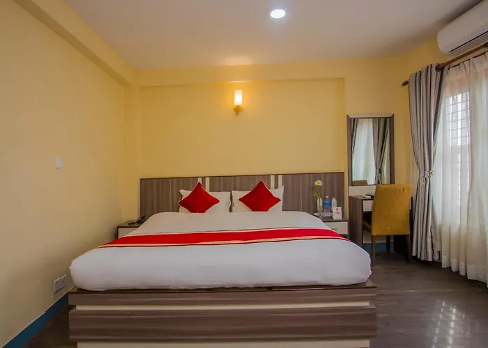 Oyo 297 Aayam Hotel Kathmandu