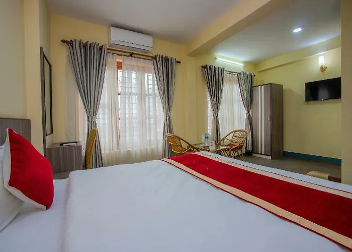 Oyo 297 Aayam Hotel